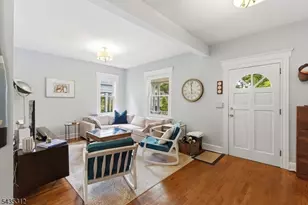 147 High St, Montclair, NJ 07042 - Photo 6
