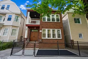72 Seymour Ave, Newark, NJ 07108 - Photo 4