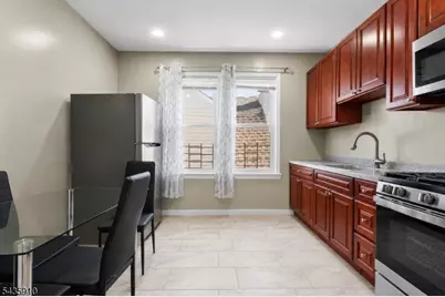 72 Seymour Ave #3, Newark, NJ 07108 - Photo 12