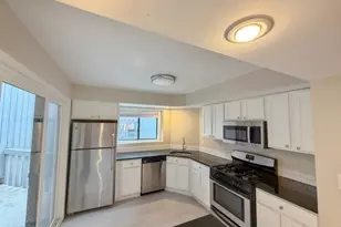 58 Kensington Ct, Washington Township, NJ 07840 - Photo 10