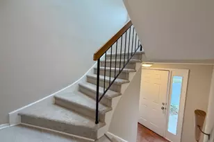 58 Kensington Ct, Washington Township, NJ 07840 - Photo 2