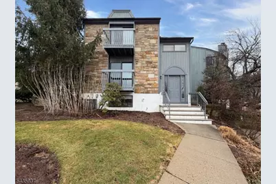 58 Kensington Ct #58, Washington Township, NJ 07840 - Photo 1
