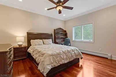 31 Forest Hills Way, Cedar Grove Twp., NJ 07009 - Photo 28