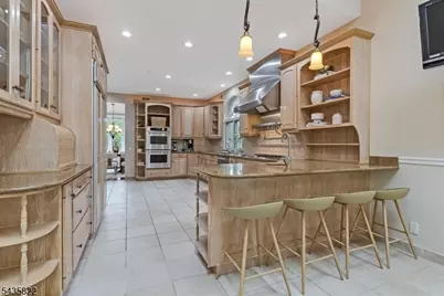 31 Forest Hills Way, Cedar Grove Twp., NJ 07009 - Photo 12