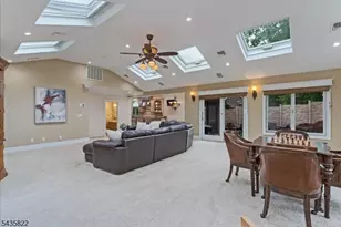 31 Forest Hills Way, Cedar Grove Twp., NJ 07009 - Photo 8