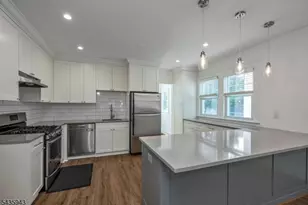 12 Russell Pl, Summit, NJ 07901 - Photo 6