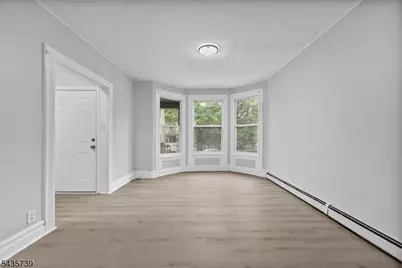 318 N 7th St #1, Newark, NJ 07107 - Photo 2