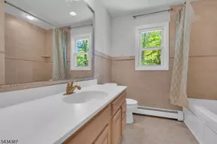 132 Rolling Ridge Rd, West Milford, NJ 07480 - Photo 20