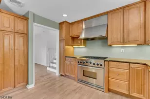 132 Rolling Ridge Rd, West Milford, NJ 07480 - Photo 16