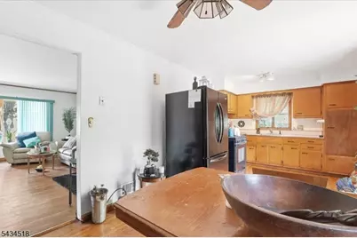 160 Hayes Ave, Clark Township, NJ 07066 - Photo 38