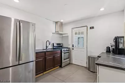 60 Melody Hill Rd, Clifton, NJ 07013 - Photo 6