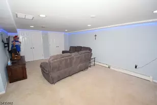 567 Foothill Rd, Bridgewater, NJ 08807 - Photo 34