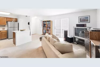 125 Smith Field Ct Ondo, Bernards Township, NJ 07920 - Photo 6