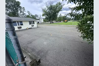 6 Grand St, Clark Township, NJ 07066 - Photo 6