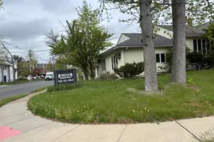 6 Grand St, Clark Township, NJ 07066 - Photo 2