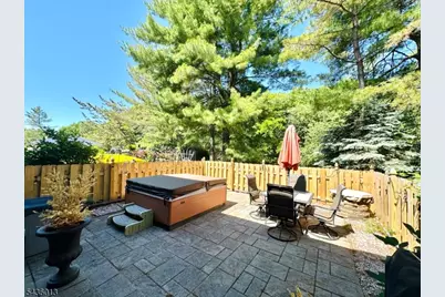 4 Peach Court, Raritan Township, NJ 08822 - Photo 10