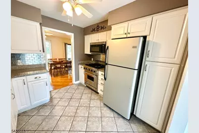 4 Peach Court, Raritan Township, NJ 08822 - Photo 6