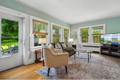 120 Buckingham Rd, Montclair, NJ 07043 - Photo 14