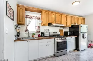 33 Linden Ave, Montclair, NJ 07042 - Photo 12
