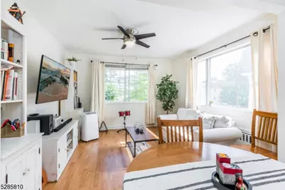 33 Linden Ave, Montclair, NJ 07042 - Photo 4