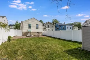 33 Linden Ave, Montclair, NJ 07042 - Photo 24