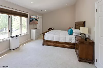 7 Lenox Ct, Montville Township, NJ 07045 - Photo 20