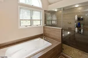 7 Lenox Ct, Montville Township, NJ 07045 - Photo 24