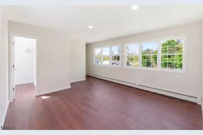 221 W End Ave, Hopatcong, NJ 07843 - Photo 12