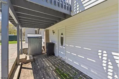 221 W End Ave, Hopatcong, NJ 07843 - Photo 2