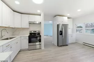 221 West End Ave, Hopatcong, NJ 07843 - Photo 24