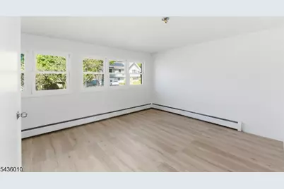 221 W End Ave, Hopatcong, NJ 07843 - Photo 16