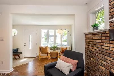 42 Johnson Ave, Bloomfield, NJ 07003 - Photo 4
