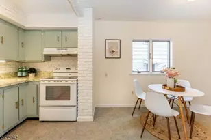42 Johnson Ave, Bloomfield, NJ 07003 - Photo 22