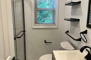 929 Warren St, Roselle, NJ 07203 - Photo 22