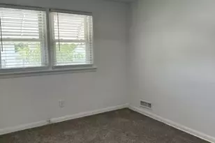 929 Warren St, Roselle, NJ 07203 - Photo 26