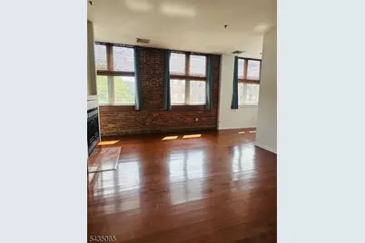 240 Main St Unit #303, Little Falls Township, NJ 07424 - Photo 2