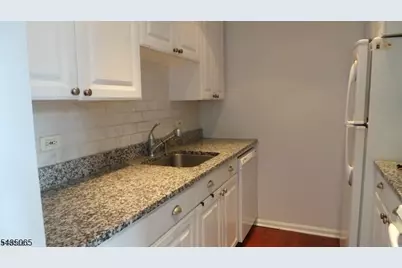 240 Main St Unit #303, Little Falls Township, NJ 07424 - Photo 10