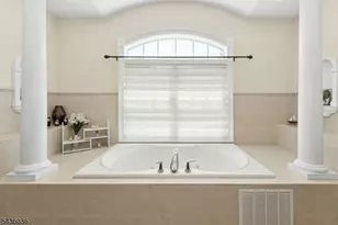 1 Hartman Ct, Clark Township, NJ 07066 - Photo 24