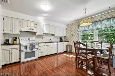 179 Grant Ave, New Providence, NJ 07974 - Photo 2