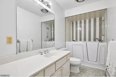179 Grant Ave, New Providence, NJ 07974 - Photo 14