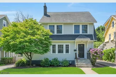 2 Columbus Ave, Montclair, NJ 07042 - Photo 2