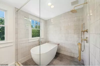 2 Columbus Ave, Montclair, NJ 07042 - Photo 32