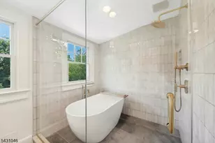2 Columbus Ave, Montclair, NJ 07042 - Photo 32
