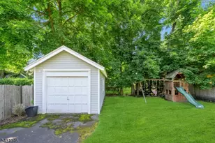 2 Columbus Ave, Montclair, NJ 07042 - Photo 42