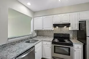 23 Rushmore Ln, Allamuchy Township, NJ 07840 - Photo 16