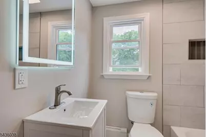 311 W 3rd Ave, Roselle, NJ 07203 - Photo 26
