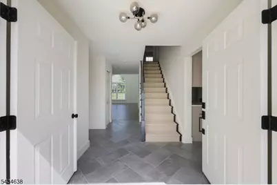 3 Cheyenne Trl, Branchburg Township, NJ 08876 - Photo 4