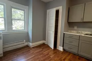 830 S 16th St, Newark, NJ 07108 - Photo 8