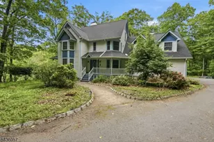 4 Meadow Oak Dr, Frelinghuysen Township, NJ 07825 - Photo 1