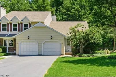 6 Carriage Ln, Sparta Township, NJ 07871 - Photo 2
